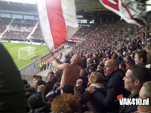 azajax09.jpg