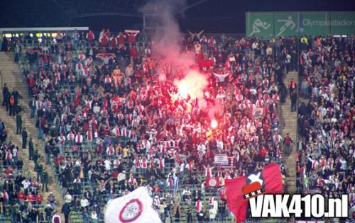 FC Bayern - AFC Ajax (4-0) | 28-09-2004