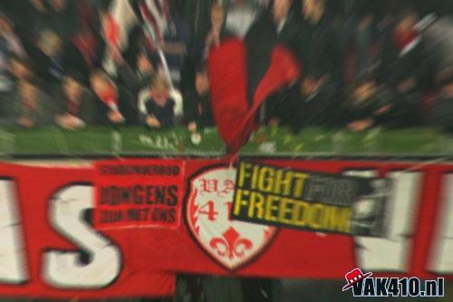 AFC Ajax - SK Slavia Praag (1-1) | 18-12-2008